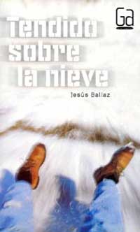 Tendido sobre la nieve