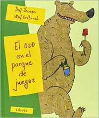 El oso en el parque de juegos