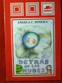 Detrás de las nubes