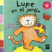 Lupe en el jardín