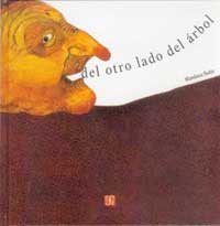 Del otro lado del árbol